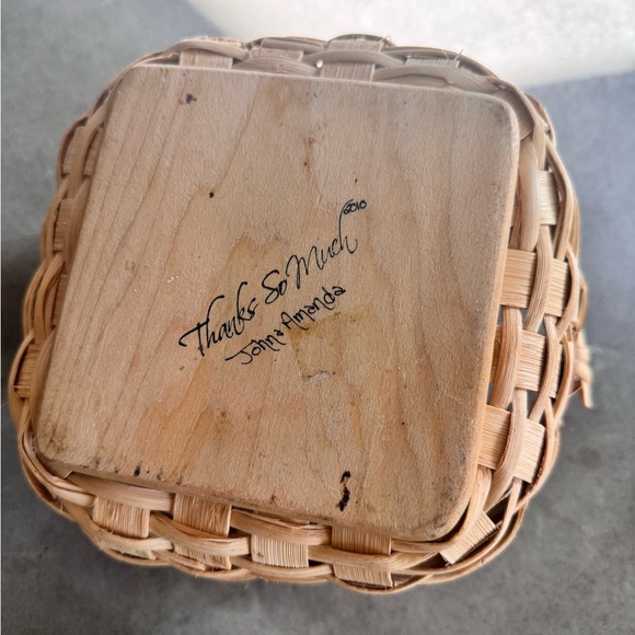 Vintage Handwoven Basket with Wood bottom and Metal and Wood Handle - Picture 5 of 7